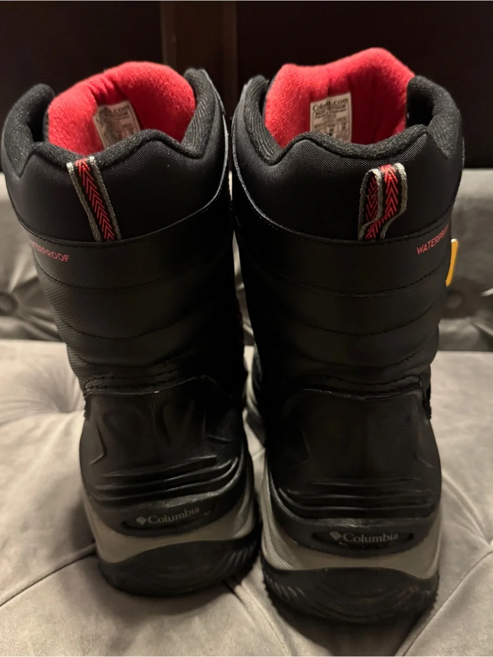 Columbia Men’s Bugaboot Black Winter Boots with Red Accents